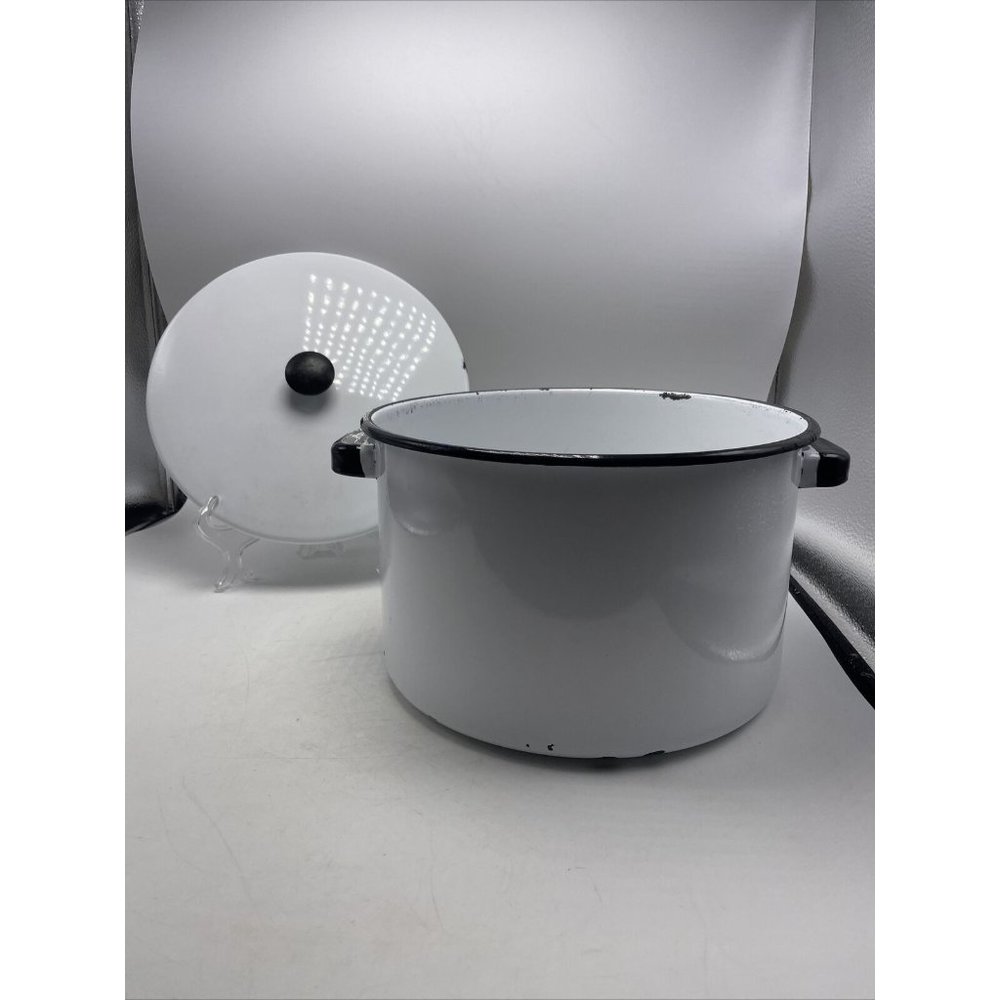 Stock Pot Enamelware White Black Lid Enamel Dutch Oven Farmhouse Vintage 10.25"
